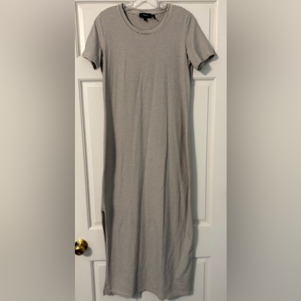 Theory Black/White Striped MaxiDress            Size M